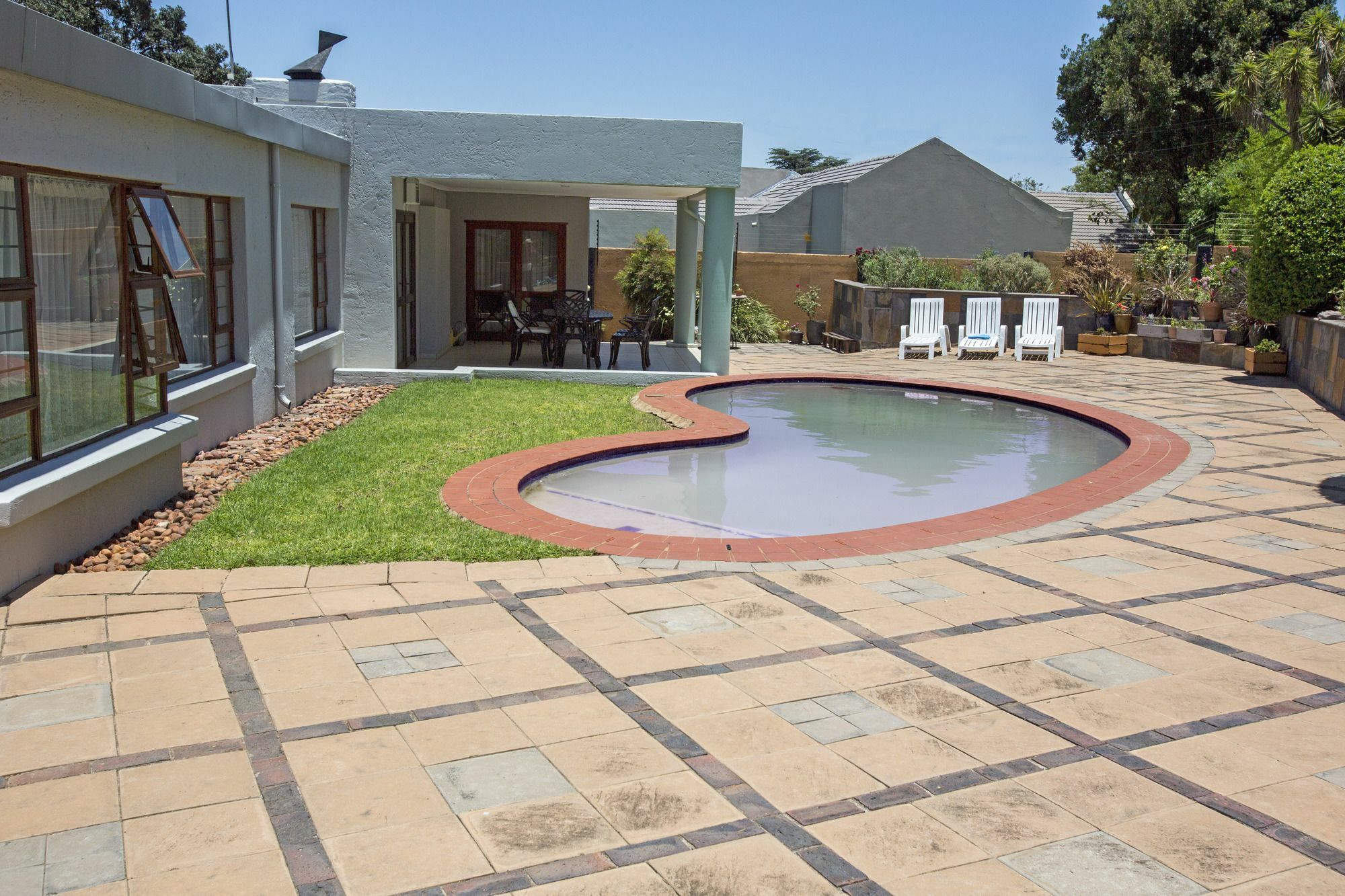Spacious Garden Cottage Johannesburg Exterior photo